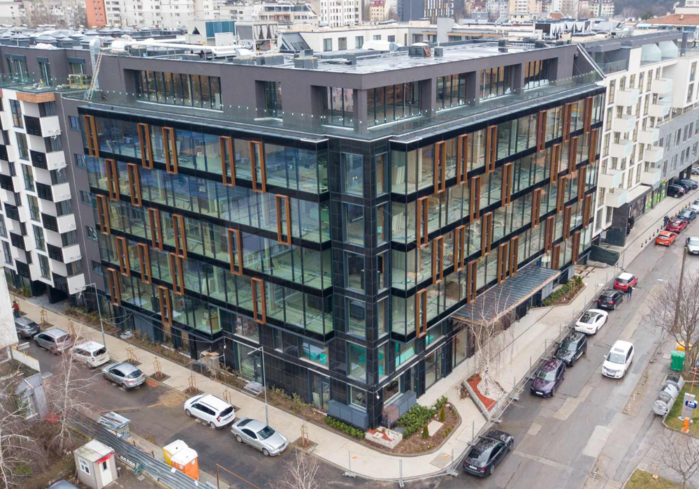 ИЗПОЛЗВАНИ МАТЕРИАЛИ